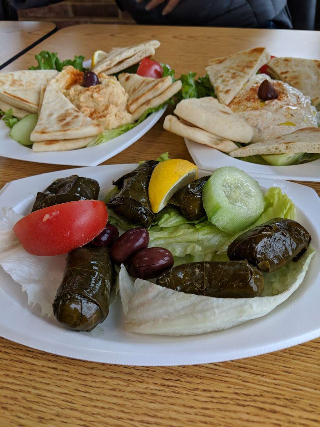 Santorini Grill | 108 S Buckmarsh St, Berryville, VA 22611, USA | Phone: (540) 955-8135