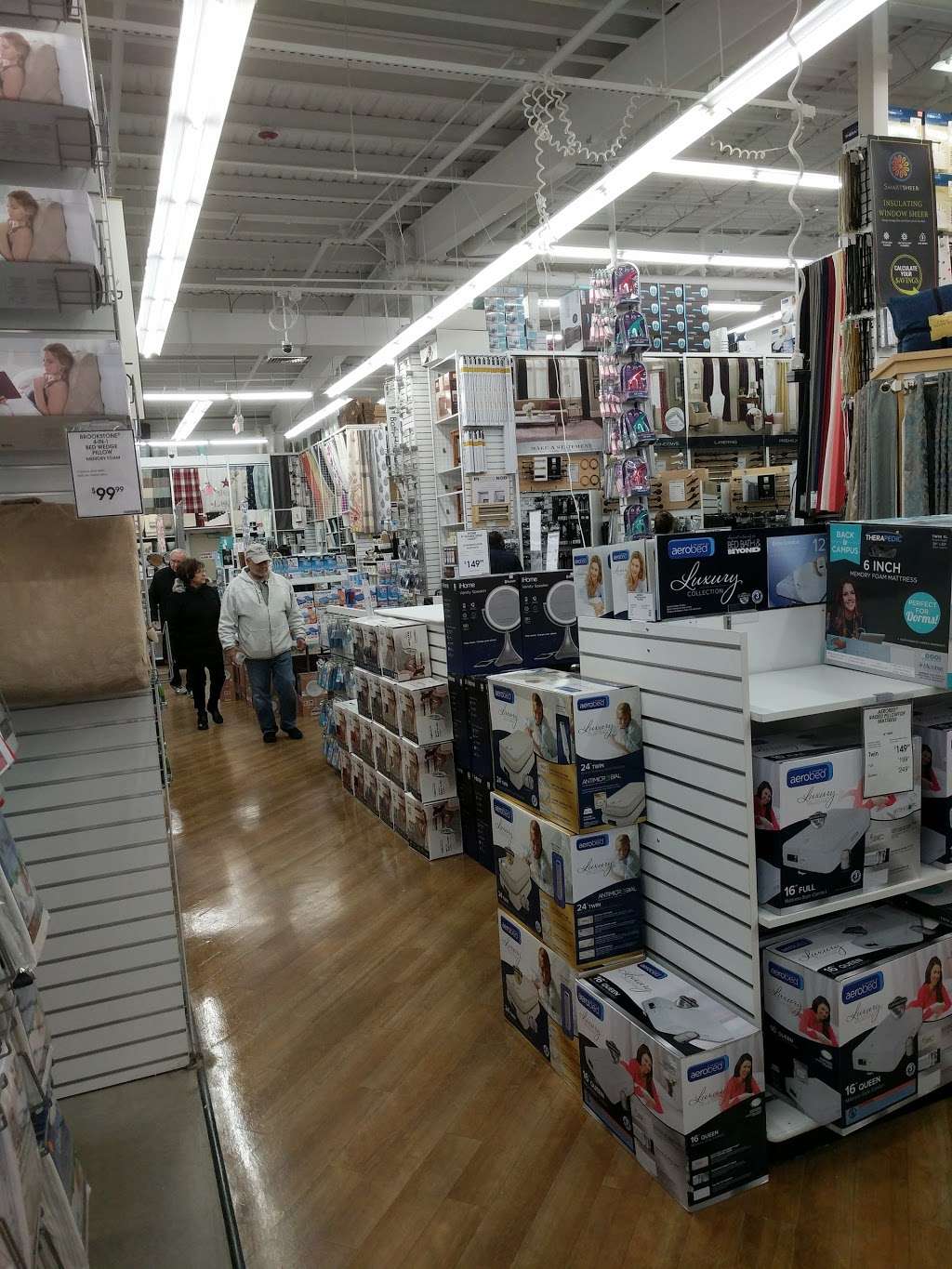 Bed Bath & Beyond | 820 Providence Hwy, Dedham, MA 02026, USA | Phone: (781) 326-4420