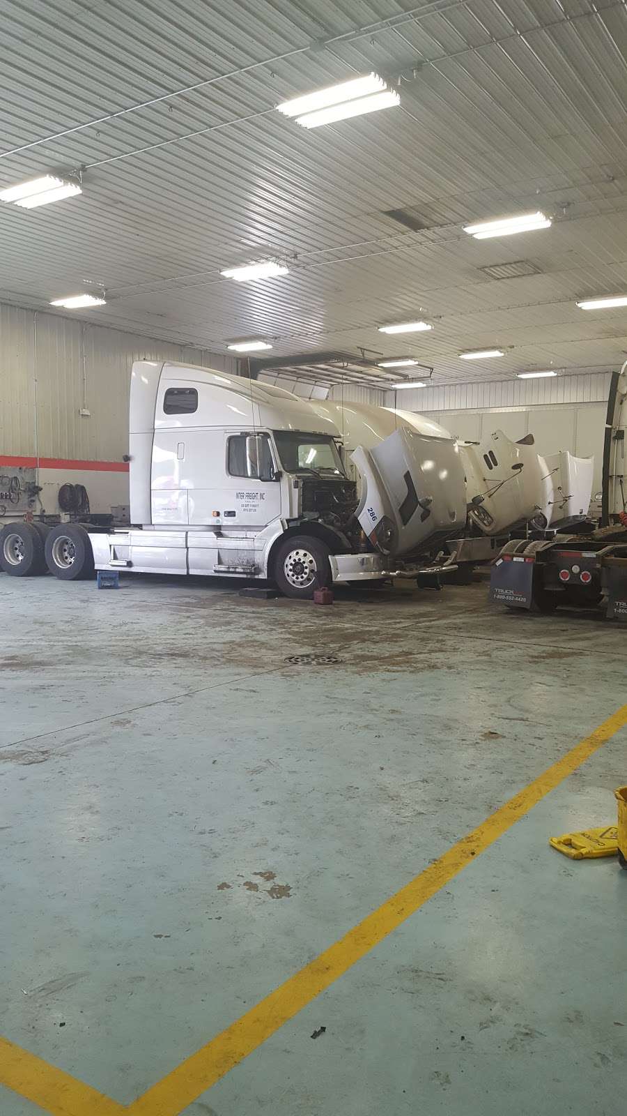 Elite trucking service inc | 2319 Cline Ave, Gary, IN 46406, USA | Phone: (219) 554-0647