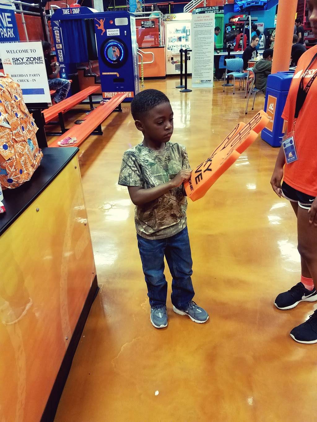 Sky Zone Trampoline Park | 10200 Centrum Pkwy, Pineville, NC 28134, USA | Phone: (704) 208-4040