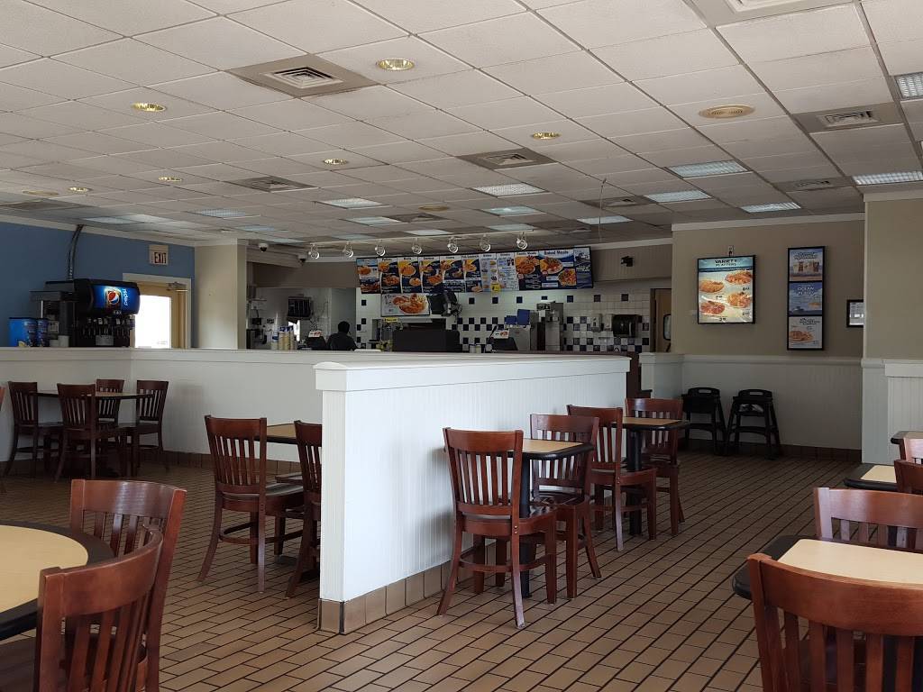 Long John Silvers | 4908 S Cooper St, Arlington, TX 76017, USA | Phone: (817) 789-4791