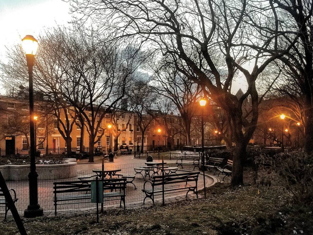 Cobble Hill Park | Clinton St, Brooklyn, NY 11201, USA | Phone: (212) 639-9675