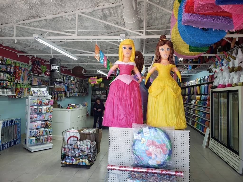 LeeL Pinatas, Party Supplies and Rental | 1205 E Irving Blvd, Irving, TX 75060, USA | Phone: (972) 870-1367