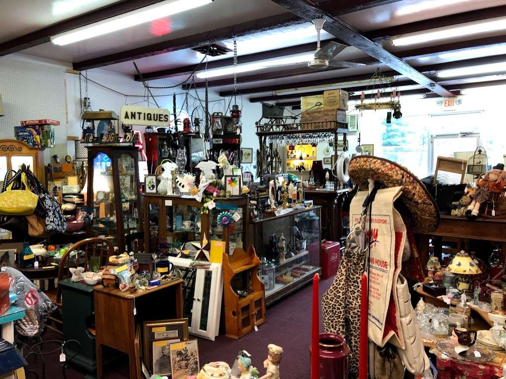 JH Antiques Mall | 3134 S White Horse Pike US 30, Hammonton, NJ 08037, USA | Phone: (609) 561-1110