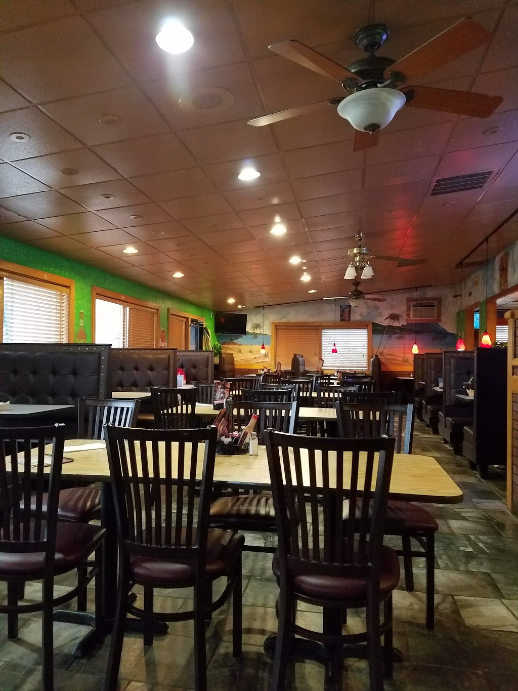 El Bracero La Porte | 927 Pine Lake Ave, La Porte, IN 46350, USA | Phone: (219) 369-0800