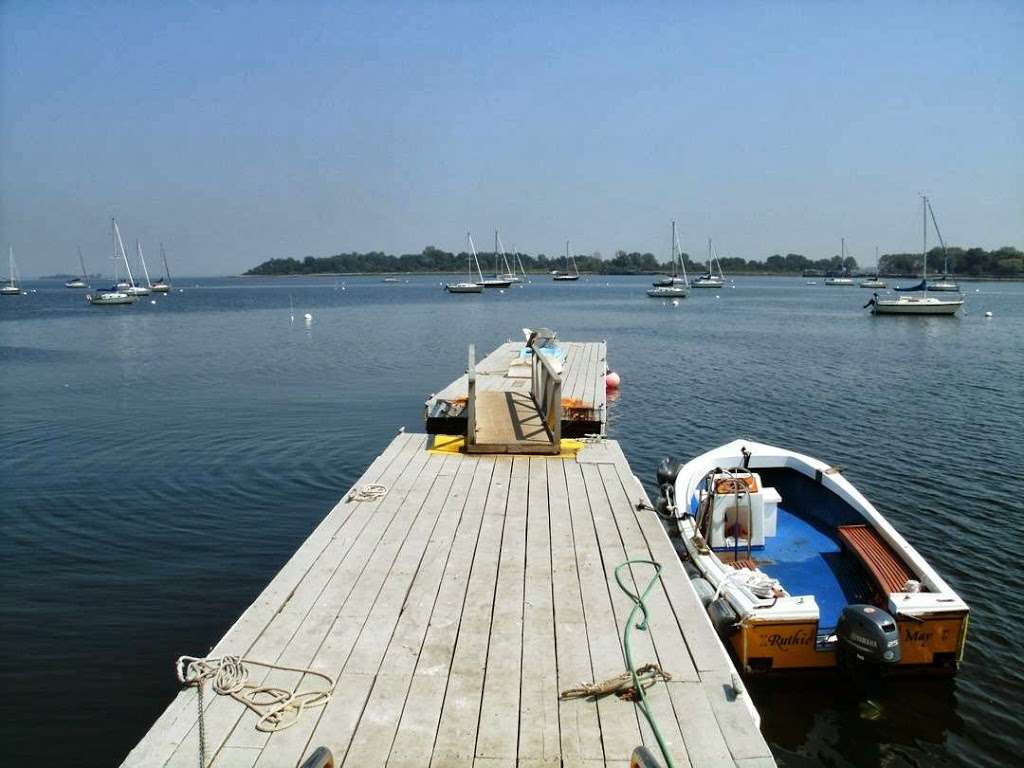 Barrons Boatyard | 350 Fordham Pl, Bronx, NY 10464, USA | Phone: (718) 885-9802