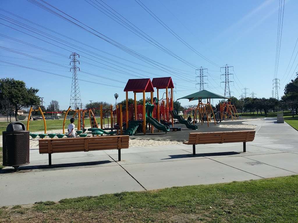 Rynerson Park | 20711 Studebaker Rd, Lakewood, CA 90715, USA | Phone: (562) 925-6912