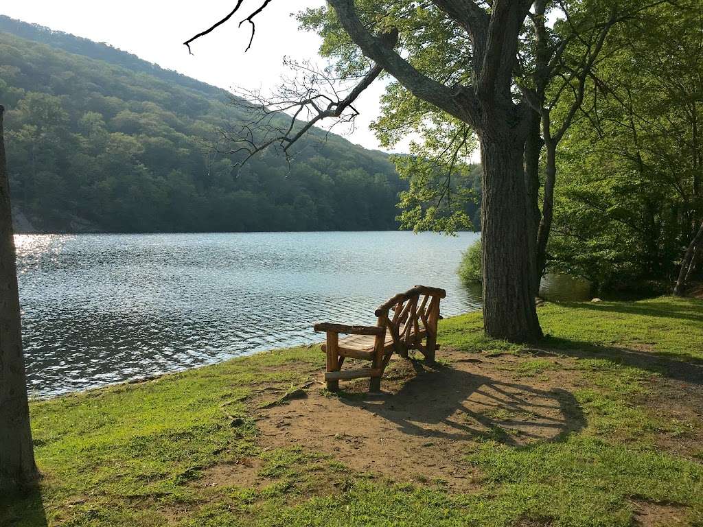 Major Welch Trail Head | Major Welch Trail, Tomkins Cove, NY 10986, USA