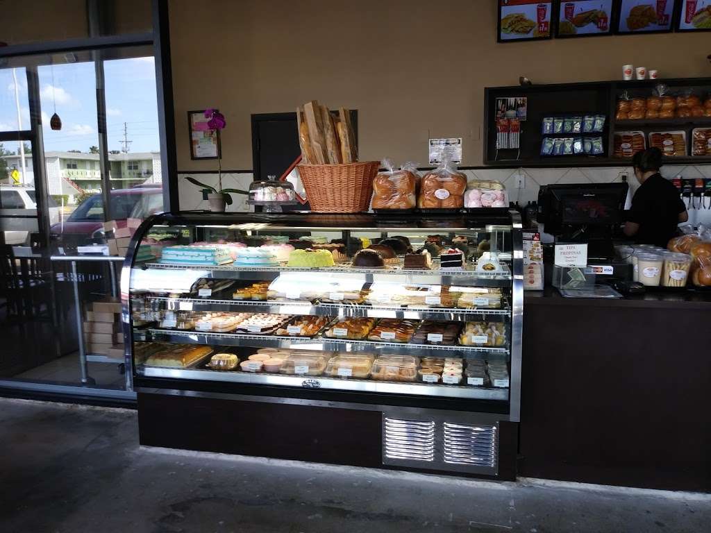 Karla Bakery | 6474 W Flagler St, Miami, FL 33144, USA | Phone: (305) 267-9000