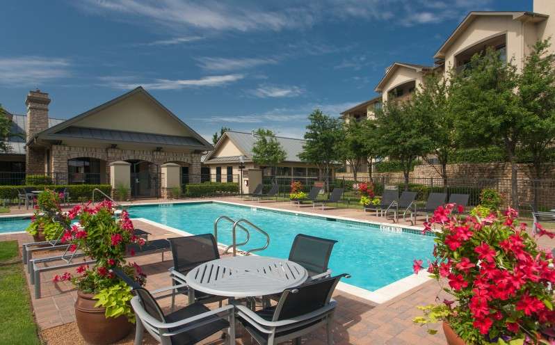 Wind Dance Apartments | 1220 Indian Run Dr, Carrollton, TX 75010, USA | Phone: (972) 395-9800