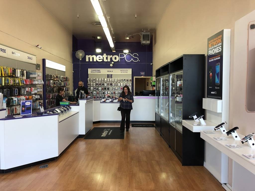 Metro by T-Mobile | 4949 Stevenson Blvd Ste M, Fremont, CA 94538, USA | Phone: (510) 500-4613