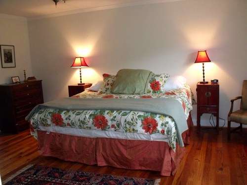 The Ledge House Bed and Breakfast | 280 Henry Clay St, Harpers Ferry, WV 25425, USA | Phone: (877) 468-4236