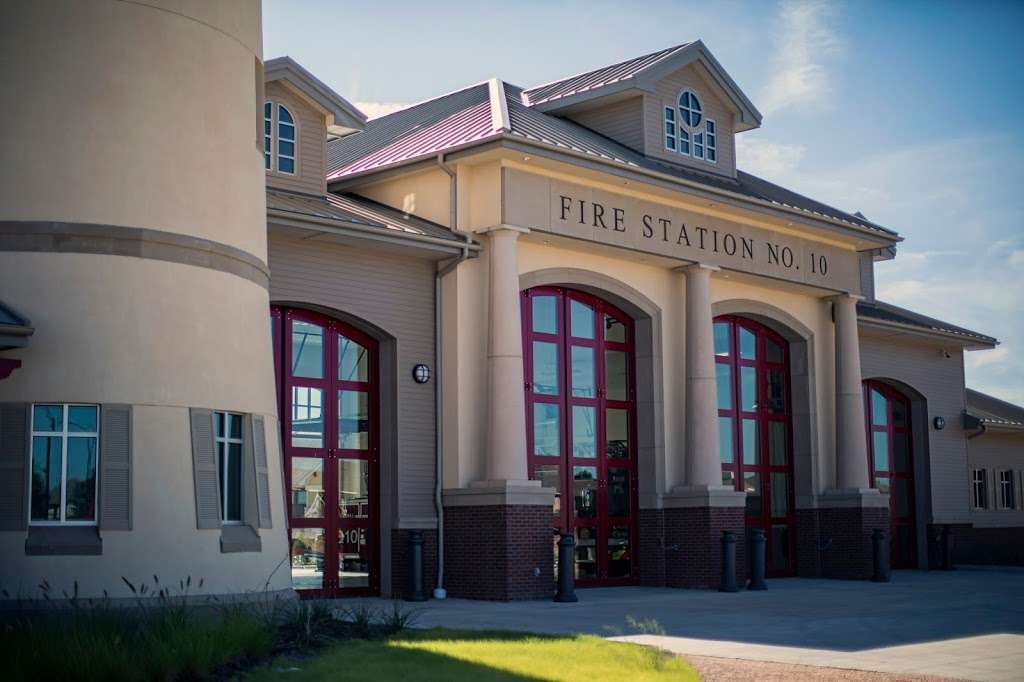 Grand Prairie Fire Station 10 | 2645 S Grand Peninsula Dr, Grand Prairie, TX 75054, USA