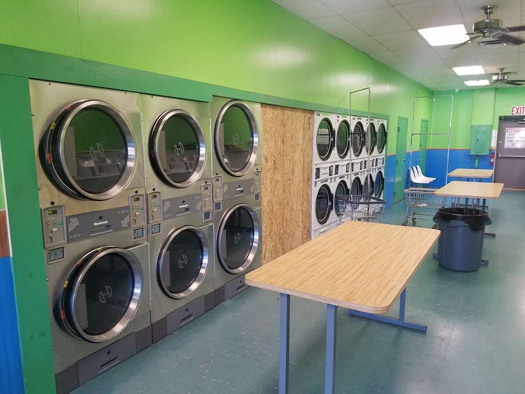 Blakeslee Laundromat | 248 PA-940, Blakeslee, PA 18610, USA | Phone: (570) 646-4223