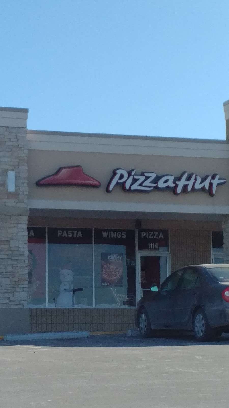 Pizza Hut | 1114 NW Woods Chapel Rd, Blue Springs, MO 64015, USA | Phone: (816) 228-2029