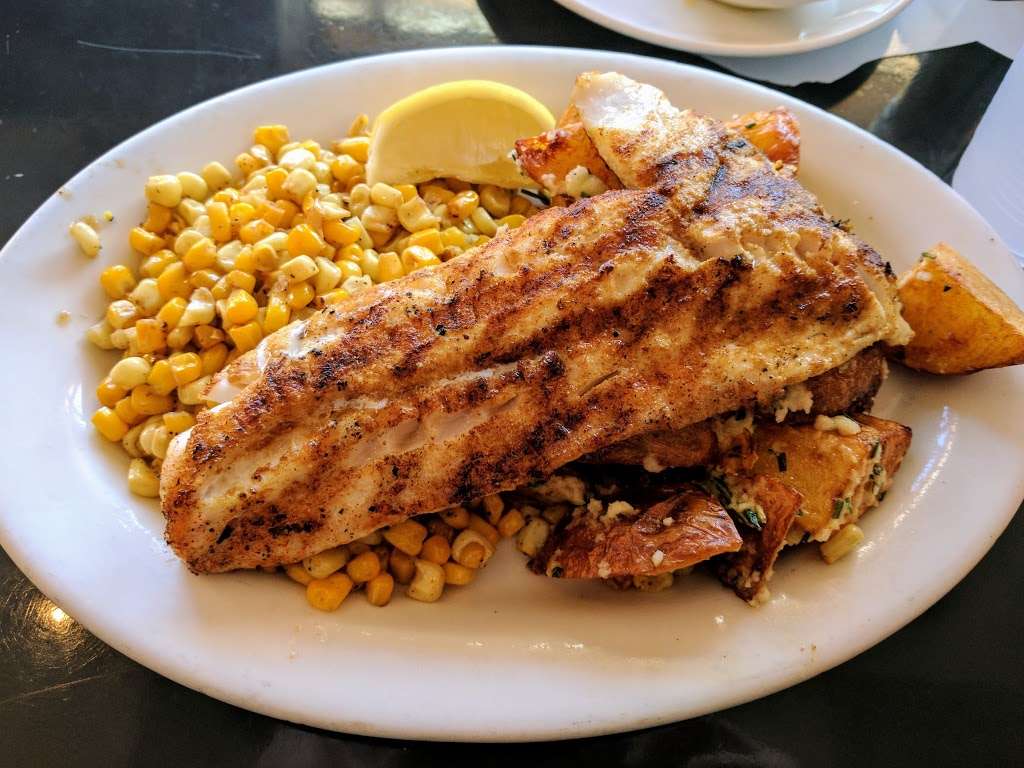 Blue Salt Fish Grill | 2515 Artesia Blvd, Redondo Beach, CA 90278, USA | Phone: (424) 247-7414