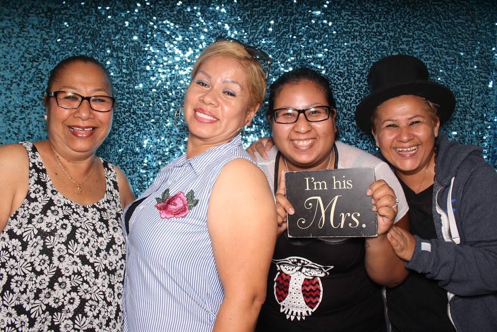 Fo Cheesy Photobooth | 1805 S Flower St, Santa Ana, CA 92707, USA | Phone: (714) 805-8461