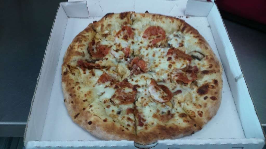 Papa Johns Pizza | 3625 Mt Holly-Huntersville Rd, Charlotte, NC 28216, USA | Phone: (704) 971-9888