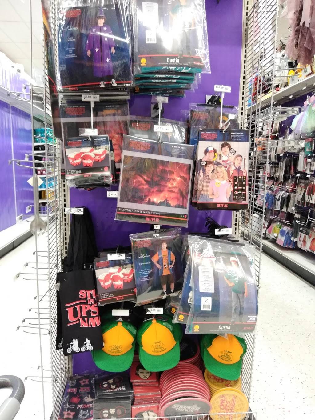 Party City (Open for In Store Shopping) | 2710 Company Dr, Bakersfield, CA 93312, USA | Phone: (661) 829-1100