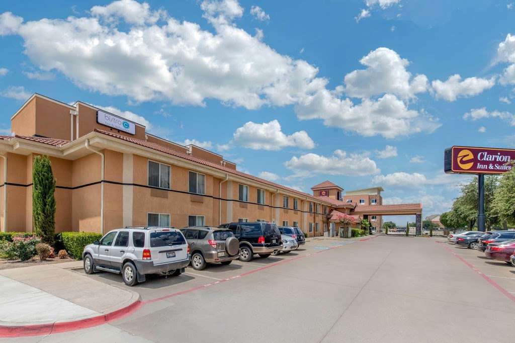 Clarion Inn & Suites Dfw North | 4770 Plaza Dr, Irving, TX 75063, USA | Phone: (972) 929-8888