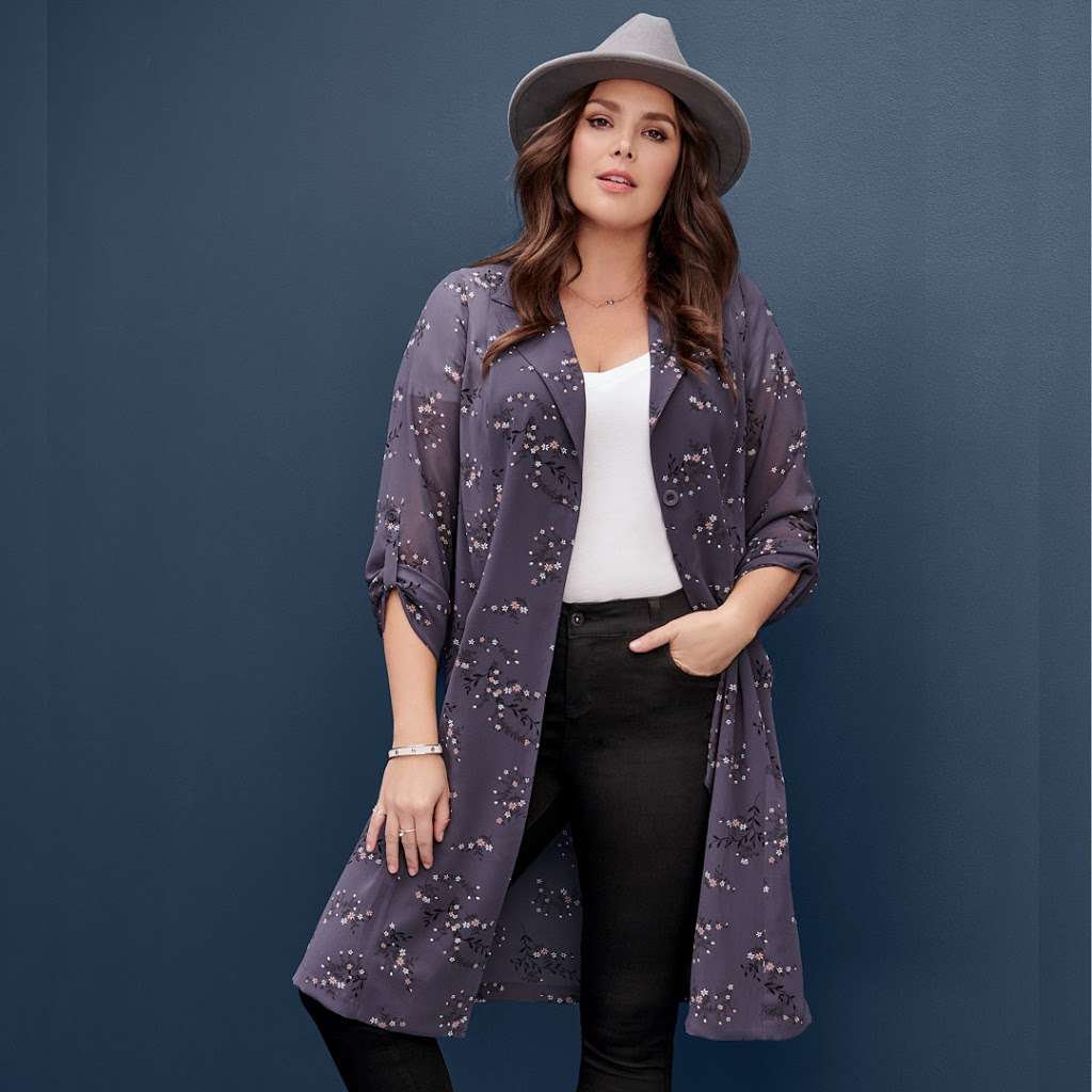 Torrid | 1233 W Avenue P Ste 929, Palmdale, CA 93551, USA | Phone: (661) 265-7600