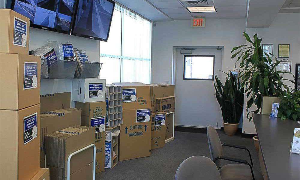 Dale Street Self Storage | 6000 Dale St Ste 101, Buena Park, CA 90621, USA | Phone: (714) 880-4853