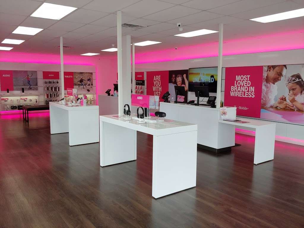 T-Mobile | 1135 S Salisbury Blvd, Salisbury, MD 21801, USA | Phone: (410) 572-4667