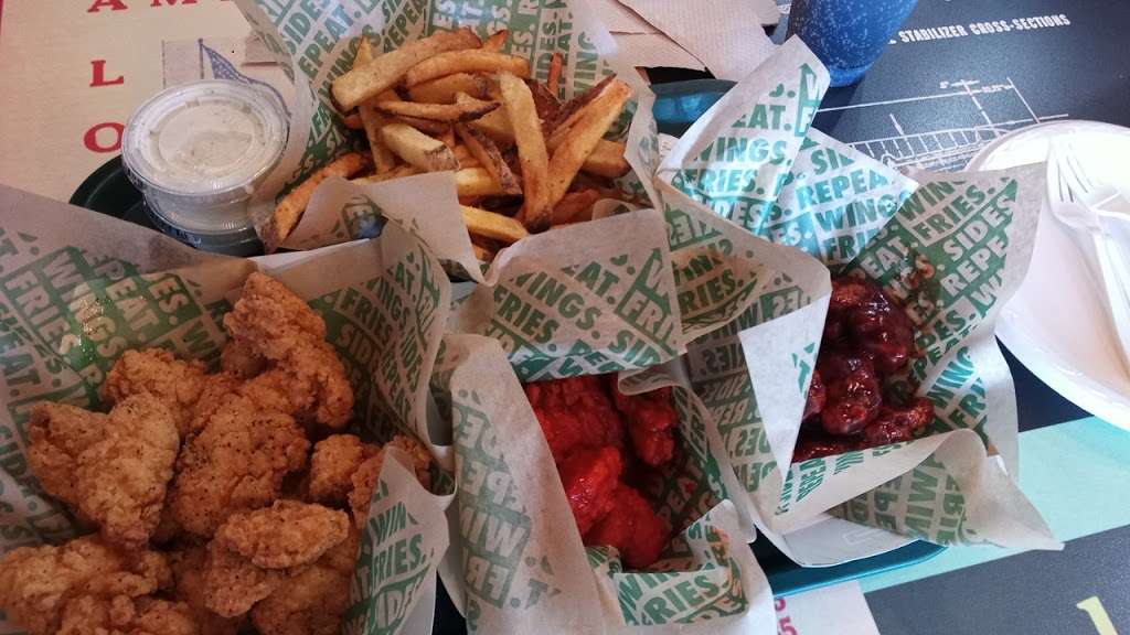 Wingstop | 17419 Crenshaw Blvd, Torrance, CA 90504, USA | Phone: (310) 516-1700