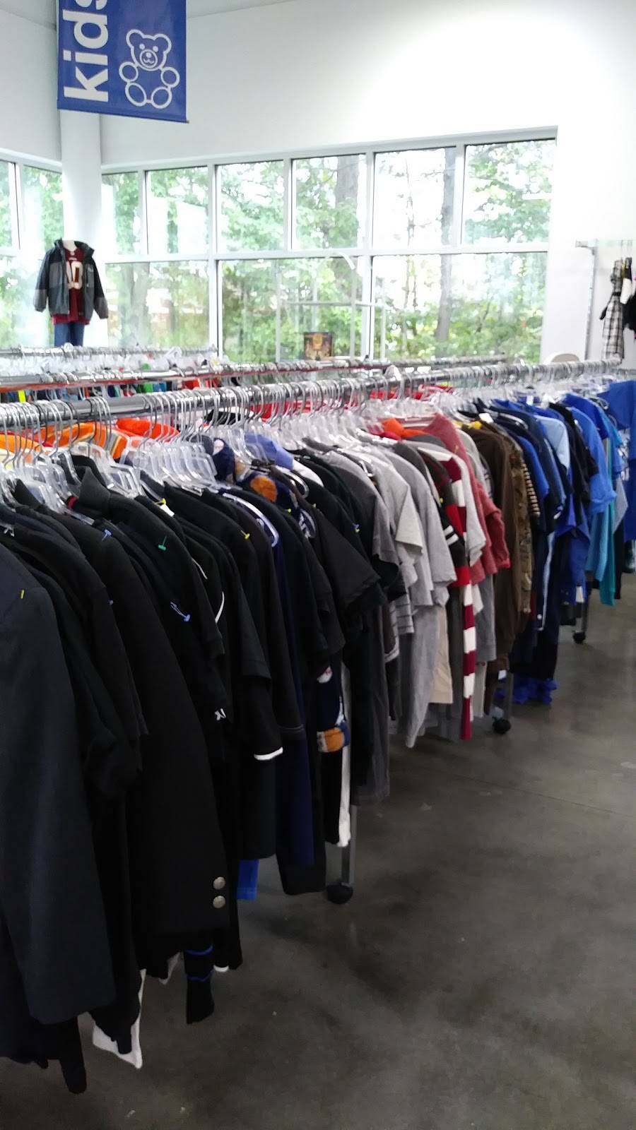 Goodwill Short Pump Retail Store | 4200 Tom Leonard Dr, Glen Allen, VA 23060, USA | Phone: (804) 823-8215