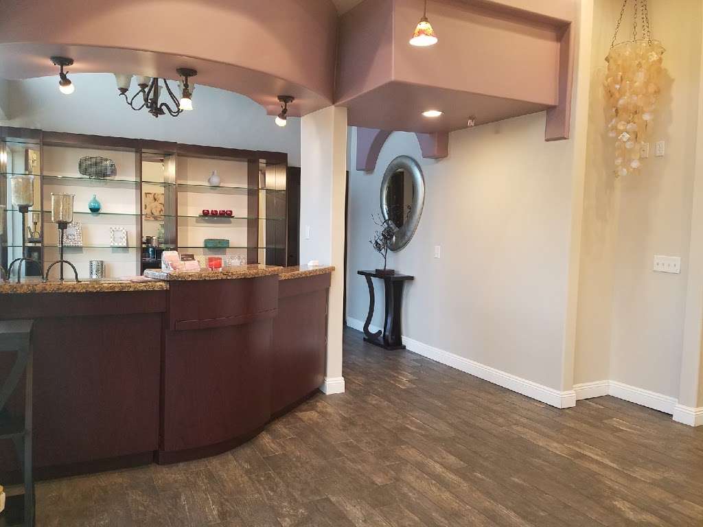 Smooth waxing salon | 29955 Technology Dr #103-4, Murrieta, CA 92563, USA | Phone: (951) 473-3773