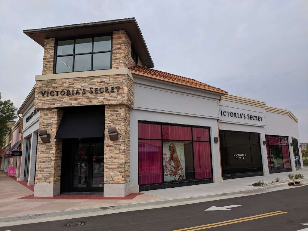 Victorias Secret & PINK | 5879 Sky Pond Dr, Loveland, CO 80538, USA | Phone: (970) 278-9470