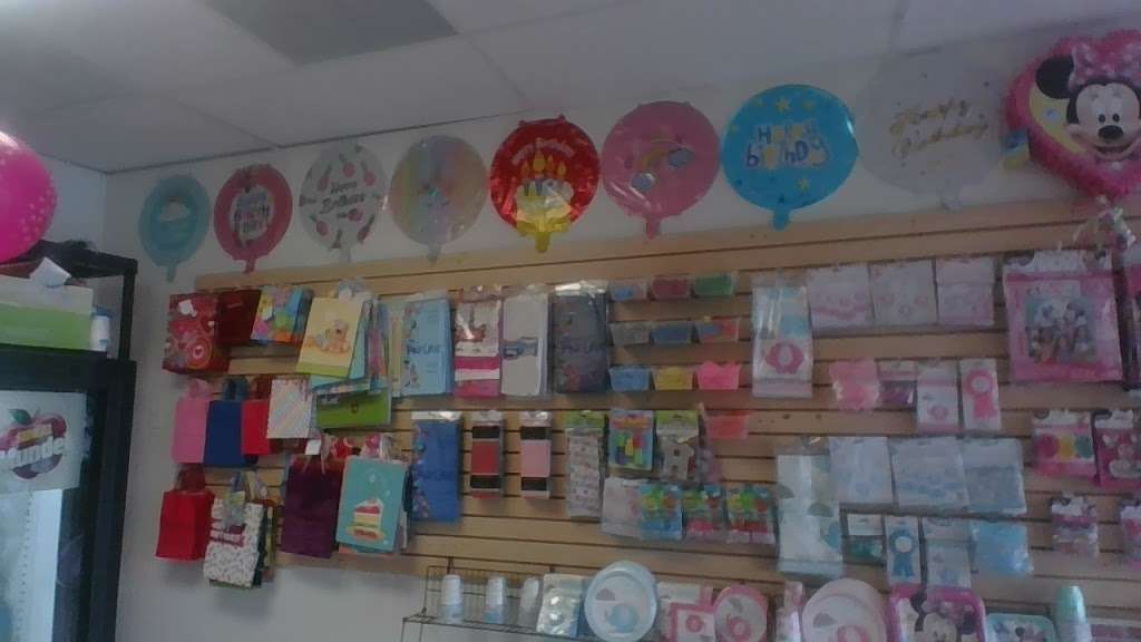 Yahir Party Supplies | 454 NW 22nd Ave Suite 107, Miami, FL 33125, USA | Phone: (786) 318-0227