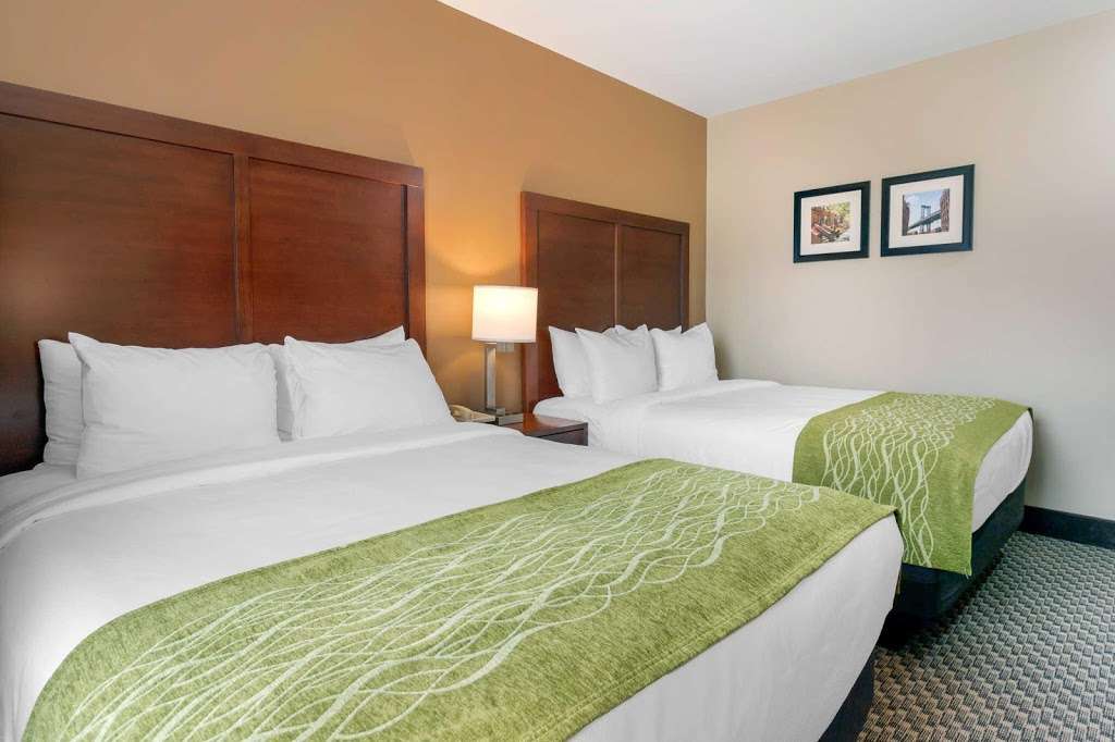 Comfort inn | 144-15 Liberty Ave, Jamaica, NY 11435, USA | Phone: (718) 291-0111