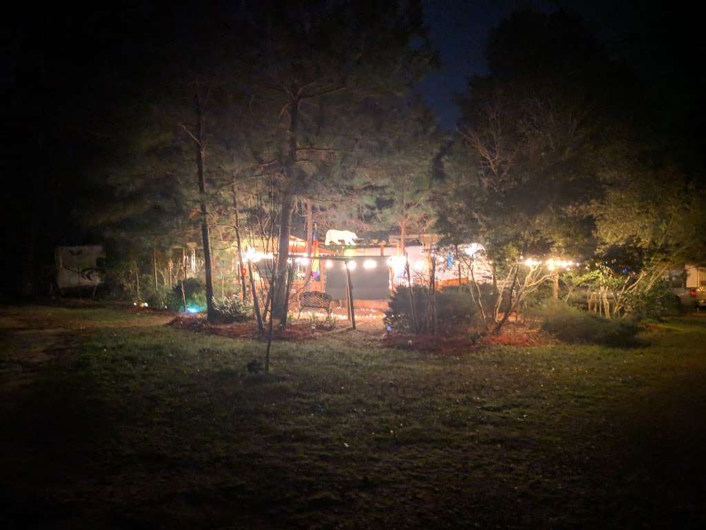 Grizzly Pines - Gay Campground | 16930 Whippoorwill Rd, Navasota, TX 77868, USA | Phone: (936) 894-2030