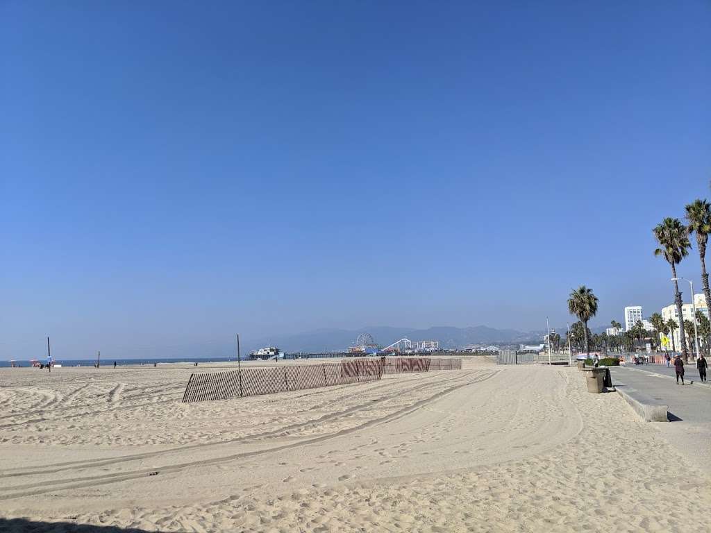 Lot 4 South | 2030 Ocean Ave, Santa Monica, CA 90405, USA | Phone: (310) 458-8295