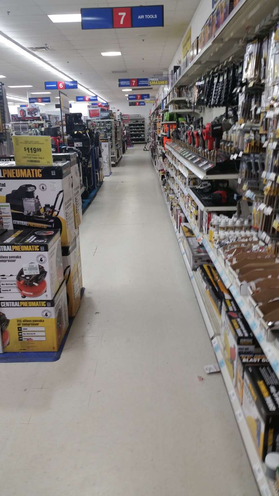 Harbor Freight Tools | 1442 FL-436 Suite 1040, Casselberry, FL 32707, USA | Phone: (407) 681-8100