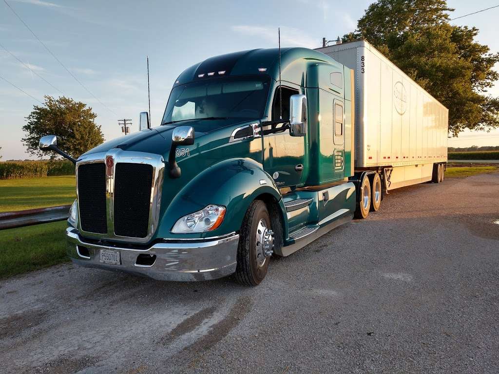 Stoller Trucking LLC | 102 S Ford St, Gridley, IL 61744, USA | Phone: (309) 747-4521