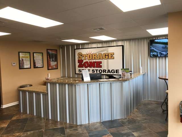 Storage Zone Self Storage and Business Centers | 9531 W Atlantic Ave, Delray Beach, FL 33446, USA | Phone: (561) 495-0678