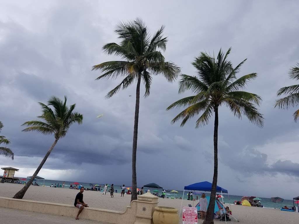 A1A/Jackson S | Hollywood, FL 33019, USA