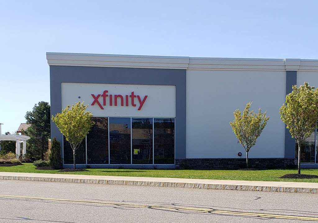 Xfinity Store by Comcast | 104 Colony Pl, Plymouth, MA 02360, USA | Phone: (800) 266-2278