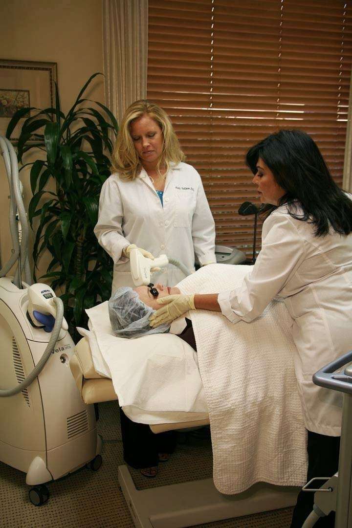 Bella Derma Face and Body Sculpting | 2503 Eastbluff Dr Ste 105, Newport Beach, CA 92660, USA | Phone: (949) 760-8065