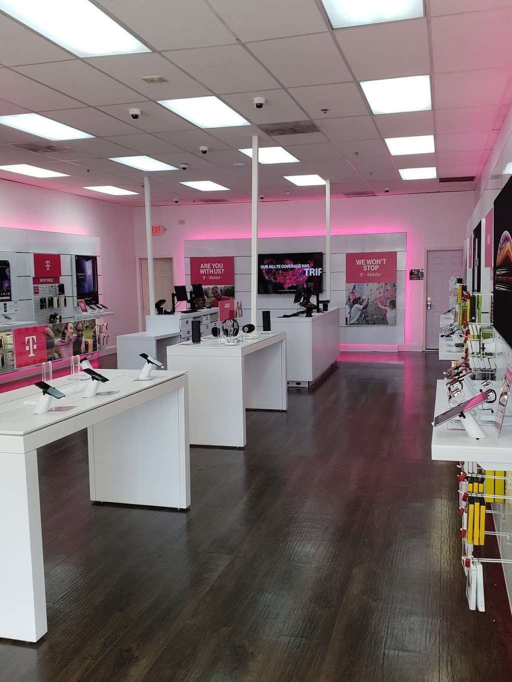 T-Mobile | 1204 Millersville Pike Space #19, Lancaster, PA 17603, USA | Phone: (717) 517-9315