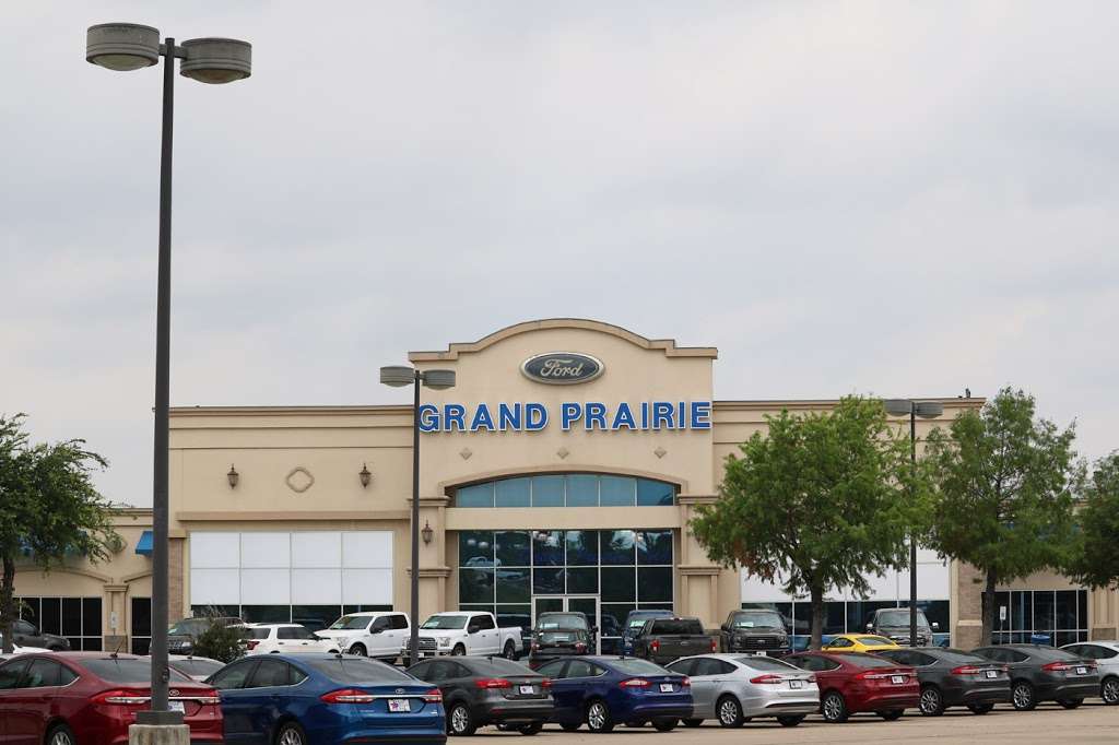 Grand Prairie Ford | 701 E Palace Pkwy, Grand Prairie, TX 75050, USA | Phone: (972) 975-9621