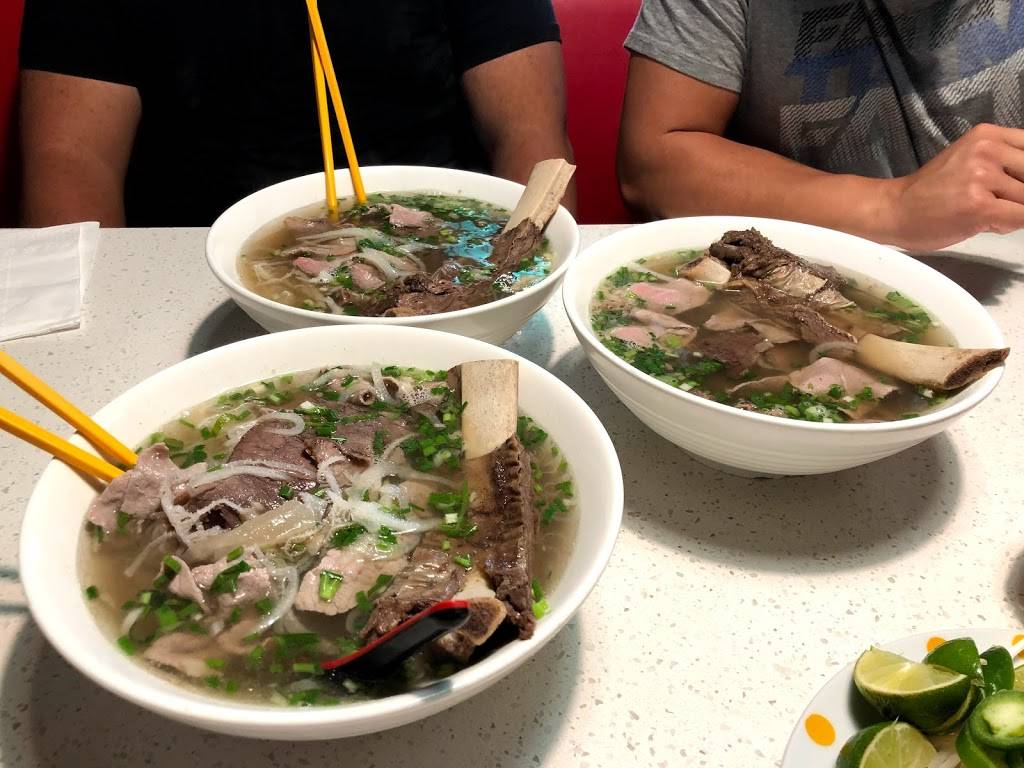 Phở Ru Restaurant | 6115 Mack Rd, Sacramento, CA 95823, USA | Phone: (916) 476-3754