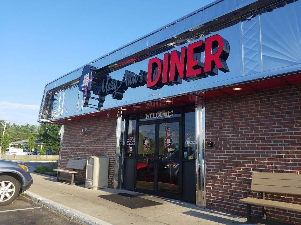 MaryAnns Diner | 3 Veterans Memorial Pkwy, Salem, NH 03079, USA | Phone: (603) 893-9877