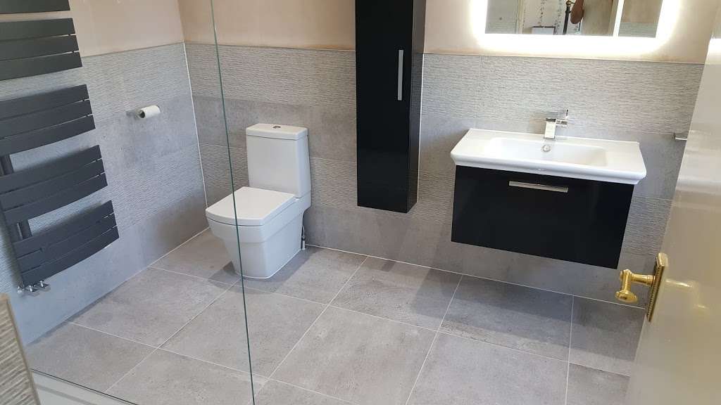 SDS Bathroom Design & Installation | 183 Woodlands Rd, Ditton, Aylesford ME20 6HA, UK | Phone: 07590 058379