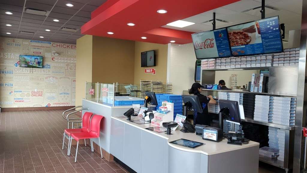 Dominos Pizza | 6390 De Zavala Rd Ste 107, San Antonio, TX 78249, USA | Phone: (210) 696-1600