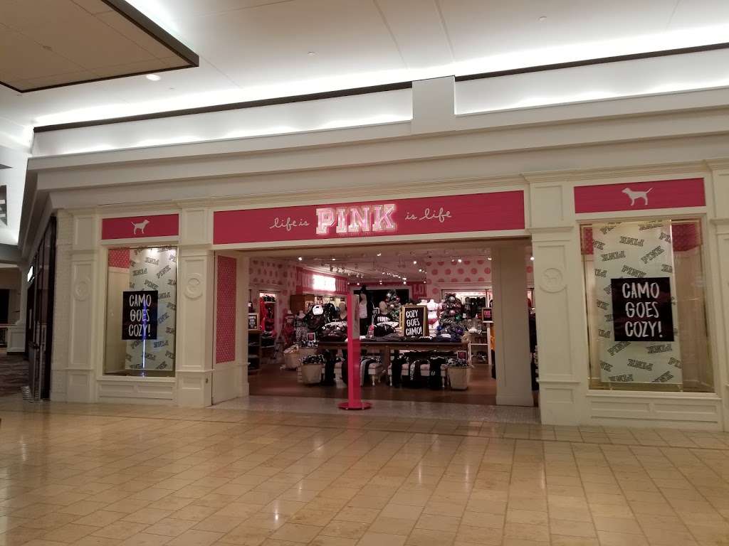 Victorias Secret & PINK | 2570 E Sunrise Blvd #2078A, Fort Lauderdale, FL 33304, USA | Phone: (954) 564-6404