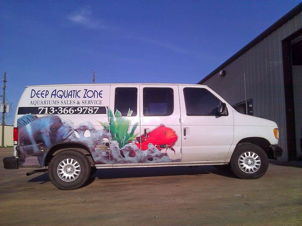 Aquarium Sales and Service Houston - Deep Aquatic | 13225 Farm to Market Rd 529 #205, Houston, TX 77041, USA | Phone: (713) 366-9787