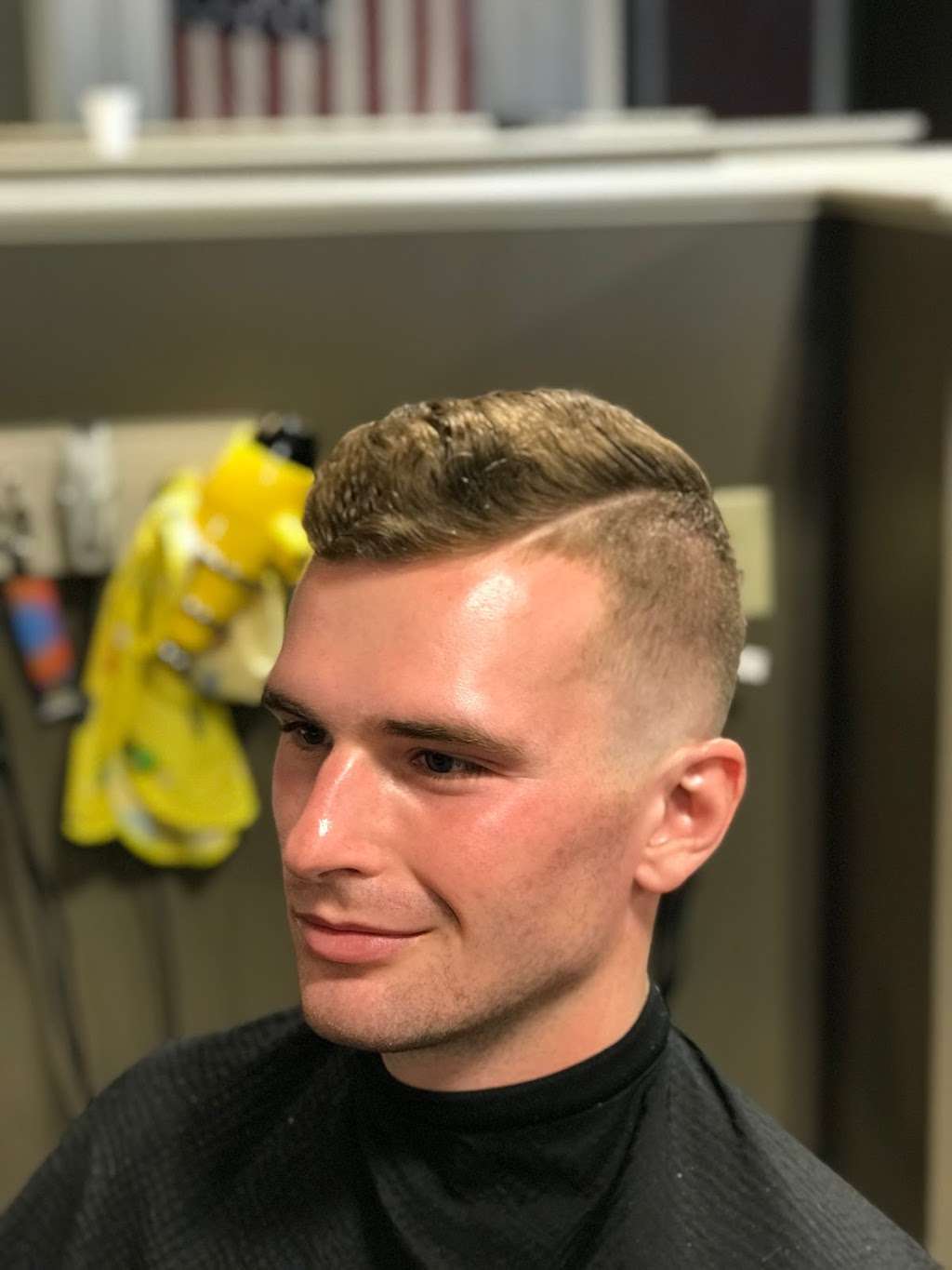 Men’s Hair House | 8841 W North Ave, Wauwatosa, WI 53226, USA | Phone: (414) 539-4633